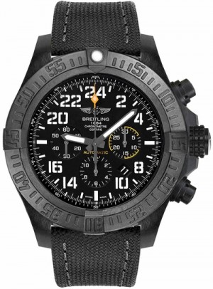 Montre Breitling Avenger Hurricane Black Dial Automatic Men's Watch XB1210E41B1W1