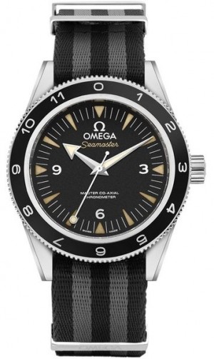 Omega Seamaster James Bond Montre pour homme à cadran noir 233.32.41.21.01.001