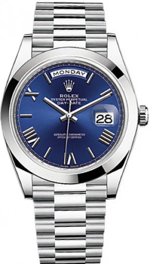 Montre Rolex Day-Date 40 pour hommes, cadran bleu platine 228206