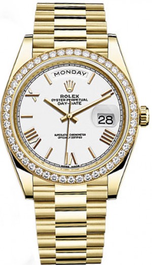 Montre Rolex Day-Date 40 cadran blanc en or pour hommes 228348RBR