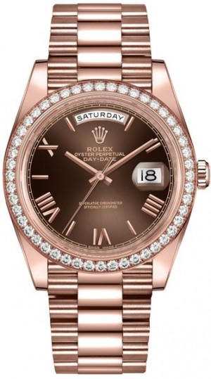 Rolex Day-Date 40 Montre pour homme à cadran chocolat et lunette en diamant 228345RBR