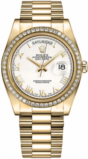 Rolex Day-Date 41 Montre en or à cadran blanc à chiffres romains 218348