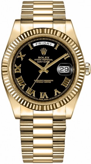 Rolex Day-Date 41 Montre en or à cadran noir à chiffres romains 218238